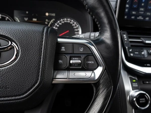 Внедорожник Toyota Land Cruiser 2021 года, 10800000 рублей, Краснодар