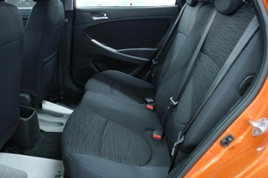 Хетчбэк Hyundai Solaris 2015 года, 949000 рублей, Омск