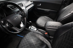 Седан Kia Rio 2012 года, 899000 рублей, Оренбург