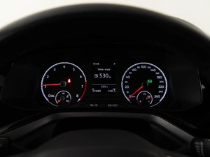 Лифтбек Volkswagen Polo 2021 года, 1637077 рублей, Москва