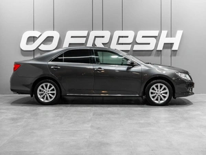 Седан Toyota Camry 2013 года, 1859000 рублей, Тюмень