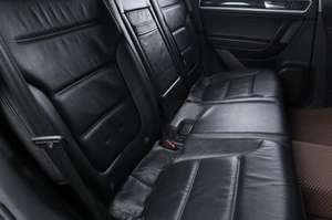 Внедорожник Volkswagen Touareg 2011 года, 1689000 рублей, Челябинск