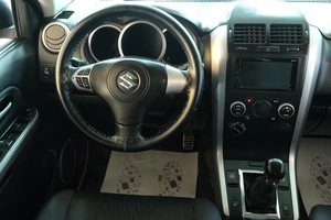 Внедорожник Suzuki Grand Vitara 2012 года, 1239000 рублей, Омск