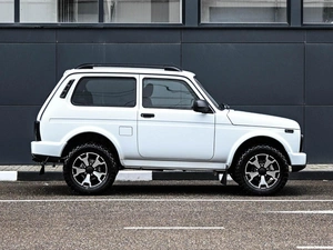 Внедорожник ВАЗ (LADA) Niva Legend 2024 года, 889000 рублей, Кирилловка