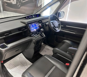 Минивэн Honda Stepwgn Spada 2020 года, 2597000 рублей, Красноярск