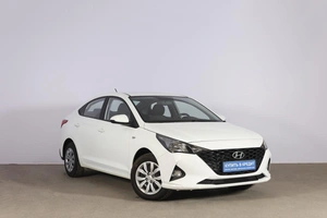 Седан Hyundai Solaris 2021 года, 1699000 рублей, Новосибирск
