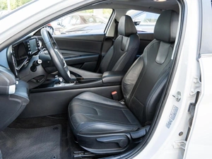 Седан Hyundai Elantra 2023 года, 1935600 рублей, Волгоград