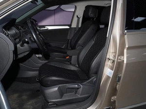 Внедорожник Volkswagen Tiguan 2017 года, 1840444 рублей, Тверь