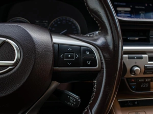 Седан Lexus ES 2016 года, 3245000 рублей, Краснодар
