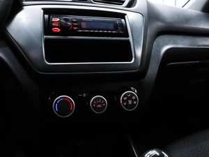 Седан Kia Rio 2015 года, 790000 рублей, Красноярск