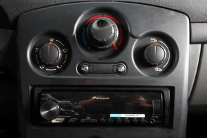 Хетчбэк Renault Clio 2006 года, 379000 рублей, Пермь