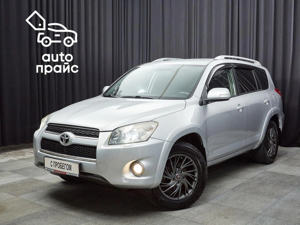 Внедорожник Toyota RAV4 2012 года, 1500000 рублей, Красноярск