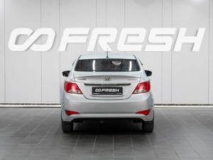 Седан Hyundai Solaris 2016 года, 799000 рублей, Сургут