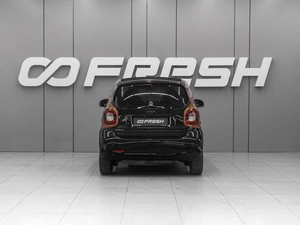 Хетчбэк Smart Fortwo 2018 года, 770000 рублей, Ростов-на-Дону