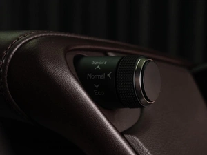 Седан Lexus ES 2020 года, 4029000 рублей, Тюмень