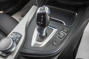 Седан BMW 3 серия 2017 года, 2039000 рублей, Барнаул