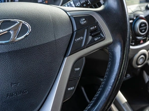 Хетчбэк Hyundai Veloster 2012 года, 1300000 рублей, Краснодар