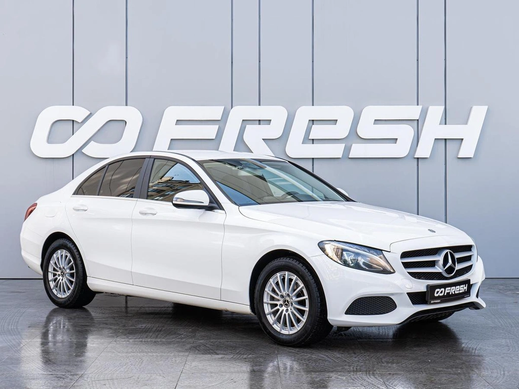 Седан Mercedes-benz C-класс 2018 года, 2240000 рублей, Краснодар