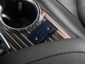 Седан Toyota Camry 2019 года, 2349000 рублей, Тюмень