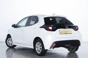 Хетчбэк Toyota Yaris 2020 года, 1279000 рублей, Челябинск