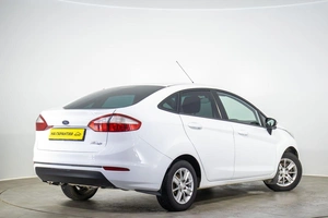 Седан Ford Fiesta 2015 года, 749000 рублей, Оренбург