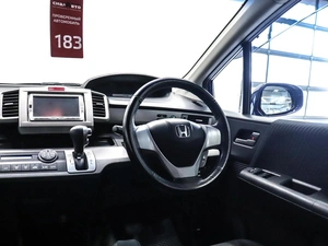 Минивэн Honda Freed 2011 года, 1040000 рублей, Красноярск