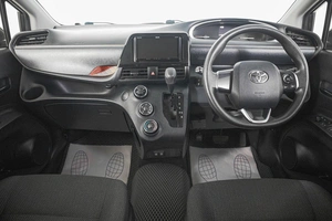 Минивэн Toyota Sienta 2021 года, 1349000 рублей, Кемерово