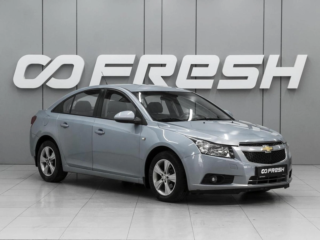 Седан Chevrolet Cruze 2010 года, 870000 рублей, Ростов-на-Дону
