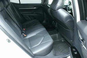 Седан Toyota Camry 2019 года, 3130000 рублей, Красноярск