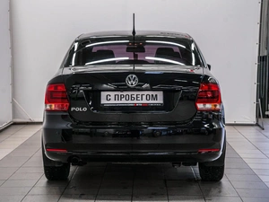 Седан Volkswagen Polo 2016 года, 1050000 рублей, Красноярск