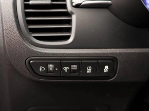 Седан Kia Rio 2017 года, 1450000 рублей, Орёл