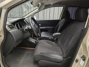 Хетчбэк Nissan Tiida 2010 года, 790000 рублей, Красноярск