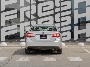 Седан Subaru Impreza 2019 года, 1349000 рублей, Краснодар