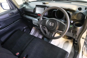 Хетчбэк Honda N-BOX 2015 года, 679000 рублей, Омск