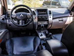 Внедорожник Mitsubishi Pajero Sport 2011 года, 1525000 рублей, Большой Сочи