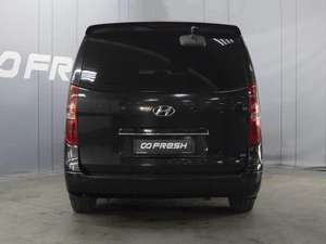 Минивэн Hyundai Grand Starex 2008 года, 960000 рублей, Омск