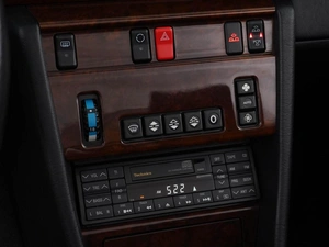 Кабриолет Mercedes-benz E-класс 1994 года, 4700000 рублей, Москва