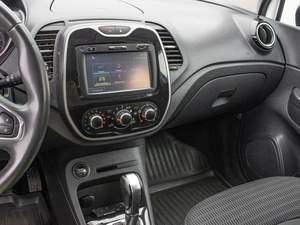 Внедорожник Renault Kaptur 2017 года, 1399000 рублей, Петрозаводск