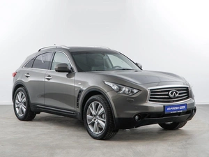 Внедорожник Infiniti QX70 2017 года, 3697055 рублей, Москва