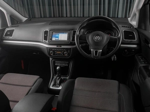 Минивэн Volkswagen Sharan 2011 года, 1229000 рублей, Тюмень