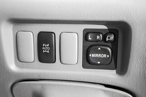 Минивэн Toyota Estima 2001 года, 659000 рублей, Барнаул