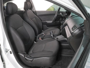 Седан Kia Rio 2016 года, 979000 рублей, Воронеж