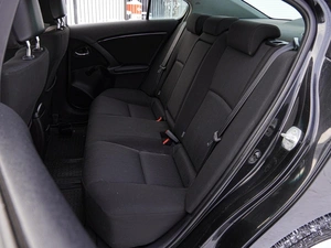 Седан Toyota Avensis 2010 года, 1050000 рублей, Волгоград