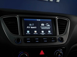 Седан Hyundai Solaris 2019 года, 1399046 рублей, Москва
