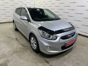 Хетчбэк Hyundai Solaris 2013 года, 865000 рублей, Красноярск