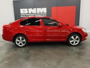 Хэтчбек Skoda Octavia 2012 года, 890000 рублей, Курск