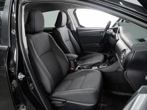 Седан Toyota Corolla 2016 года, 1739000 рублей, Тюмень