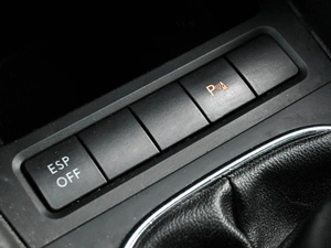 Хетчбэк Volkswagen Golf 2008 года, 799000 рублей, Кирилловка