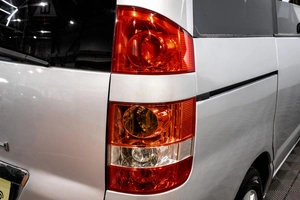 Минивэн Toyota Noah 2000 года, 1089000 рублей, Барнаул