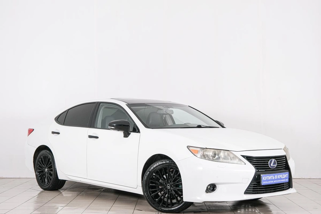 Седан Lexus ES 2015 года, 2099000 рублей, Красноярск